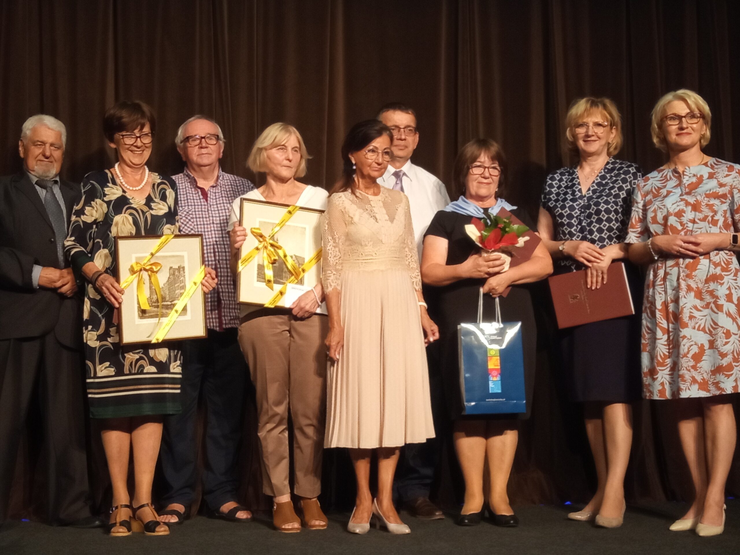 Uhonorowanie laureatów konkursu o nagrodę Marszałka Województwa Pomorskiego „Pomorskie dla Seniorów” z powiatu kartuskiego