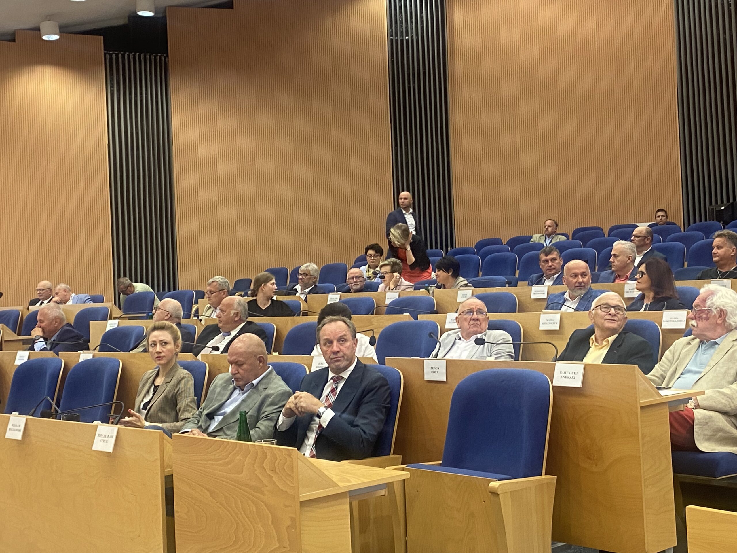Radni Sejmiku jednogłośnie wsparli inicjatywy Pomorskich Rad Seniorów