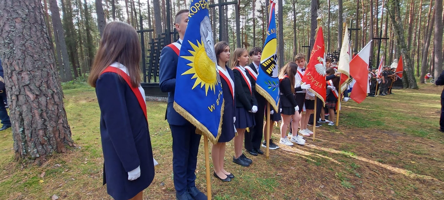 Uroczystość ku czci pomordowanych w Lasach Piaśnickich w latach 1939-1945