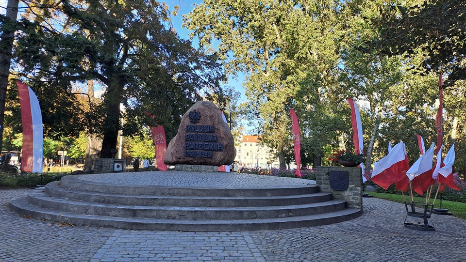 85 rocznica utworzenia Polskiego Państwa Podziemnego i Szarych Szeregów