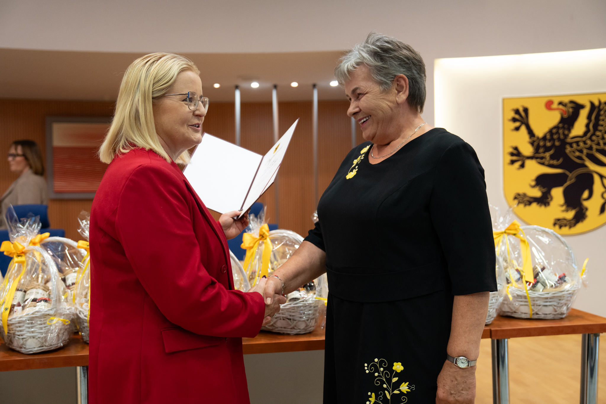 W Urzędzie Marszałkowskim Województwa Pomorskiego nagrodzono 28 laureatów Konkursu „Pomorskie dla Seniorów”